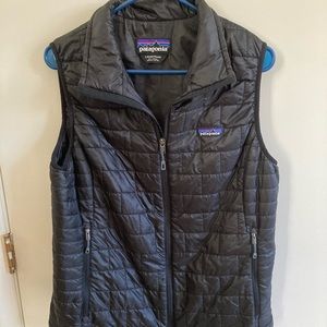 Women’s Patagonia Nano Puff Vest Black Large